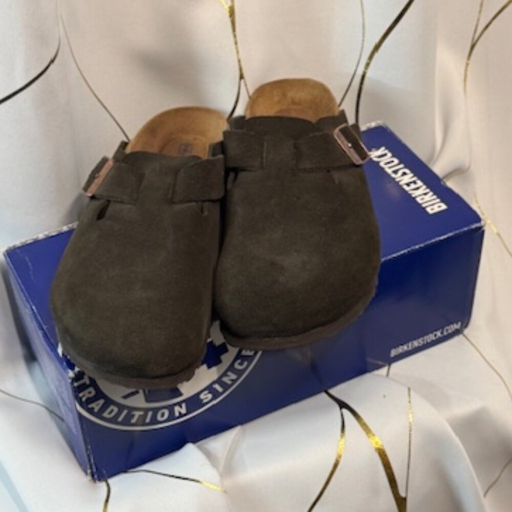 Birkenstock Boston Soft Footbed Clogs – Mocha Suede | Size 41